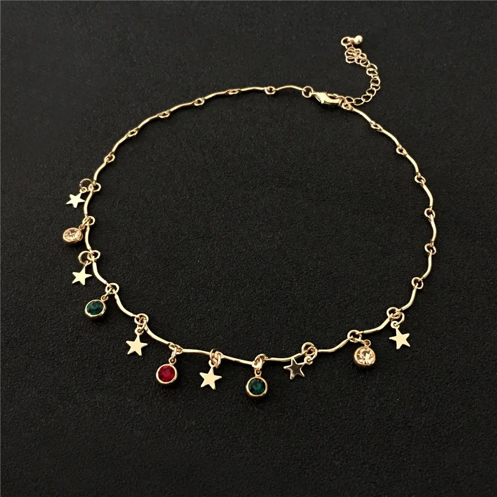 Цепочка-чокер акриловая в стиле бохо золотого цвета с подвеской виде звезды для