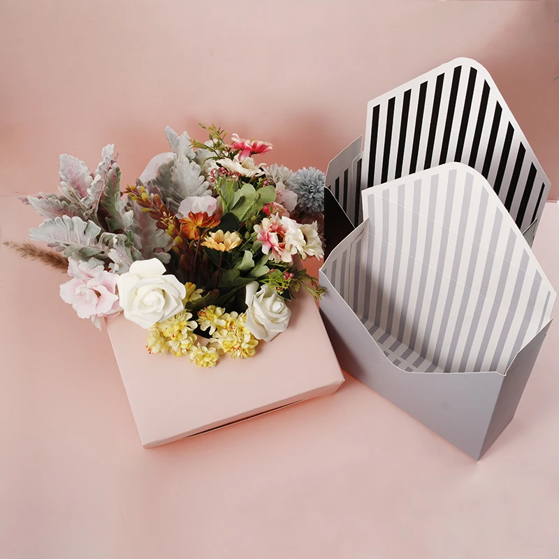 

High Capacity Envelope Box Hug Flower Box Rose Bouquet Packaging Gift Box Letter Holder Gift Wrapping Envelope Sorting