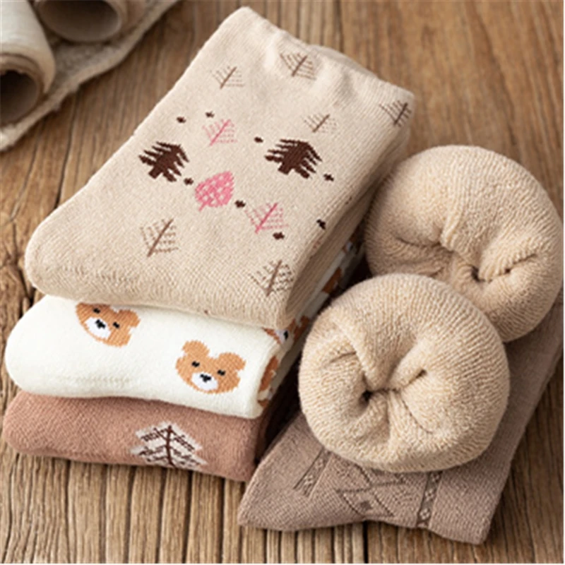 

2020 New Cartoon Animal Women Socks 1Pairs Cute Bear Girls Socks Funny Animal Party Women Socks Cotton Female Socks