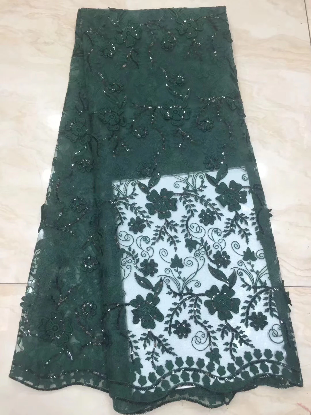 

Newly designed African French lace fabric 2020 high-quality lace fabric with sequined Nigerian lace fabric D38261