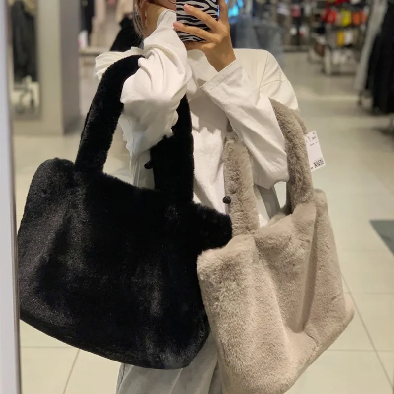 2021 Winter Large-capacity Women's Faux Fur Large Shoulder Bag Soft Handbag Women's Luxury Designer Gray Plush Handbag Fur Tote