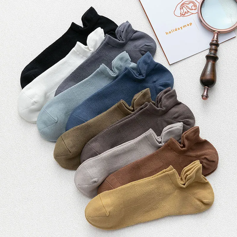 

2021 spring and summer new men's socks basic Japanese simple pure color high-heeled small ear sports men's boat socks
