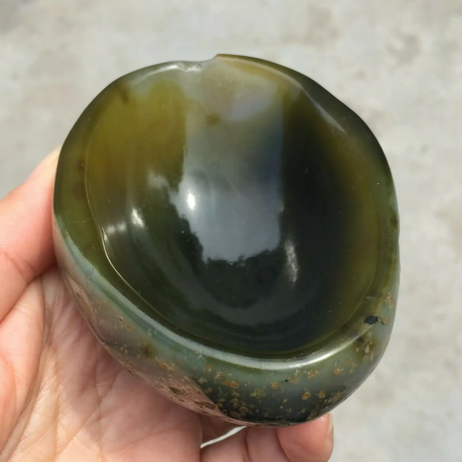 

NATURAL AGATE QUARTZ CRYSTAL HAND-CARVED ASHTRAY DECORATIVE GIFT