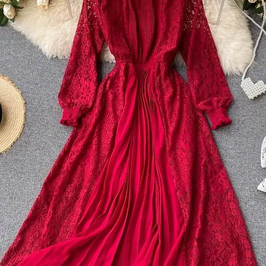 

French Design Splice Lace Pleated Dress Women Puff Sleeve O Neck A-line Dresses Fashion Spring Office Lady Midi Dress 2021