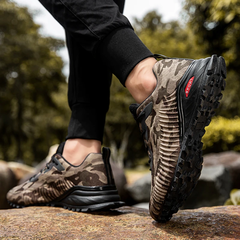 Men Hiking Shoes Outdoor Men Sport Trekking Mountain Boots Tactical Combat Army Boots Desert Training Sneakers Trekking Shoes