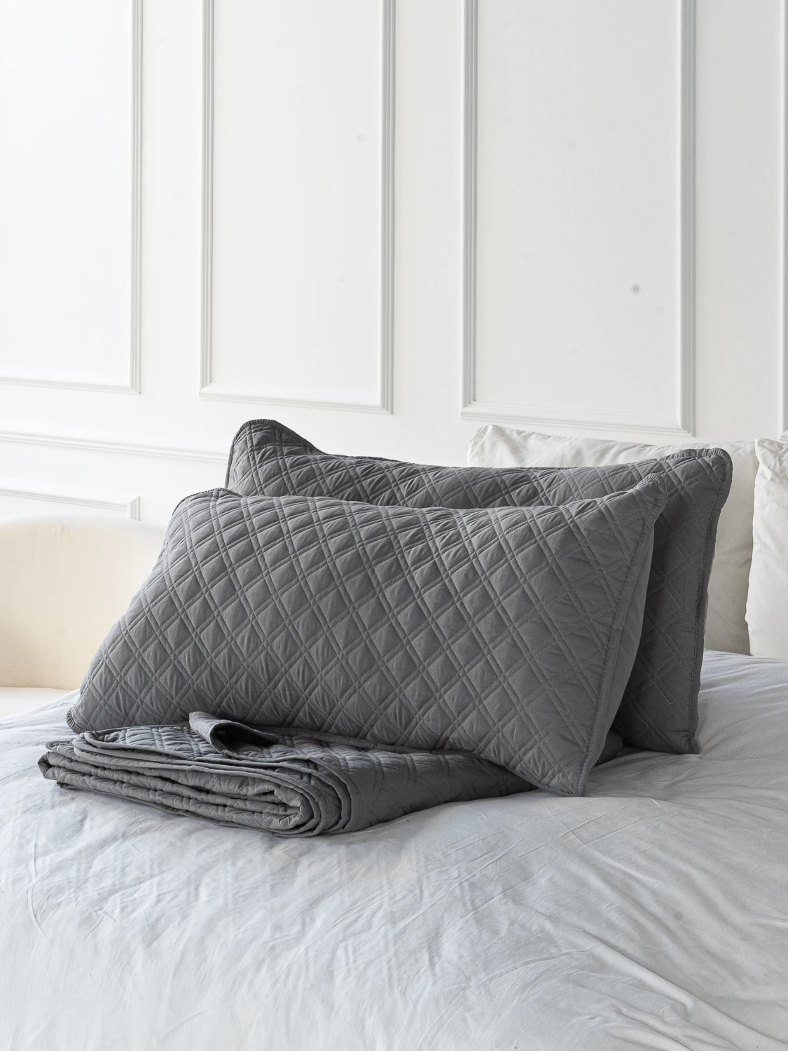 Set bedspread Florence Euro + 2 case for pillow 50*70 Gray item No. 20210102003 | Дом и сад