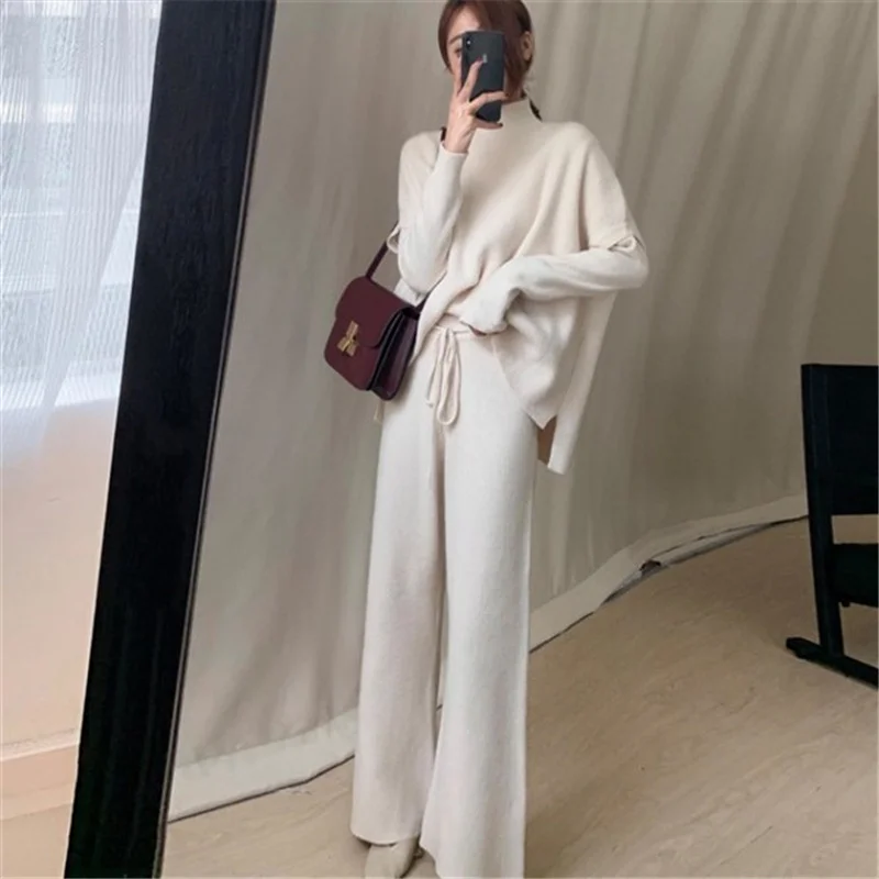 

SuperAen Solid Sweater Suit Women's Autumn Winter New Two-piece Knitted Wide-leg Pants+ Turtleneck Top+vest