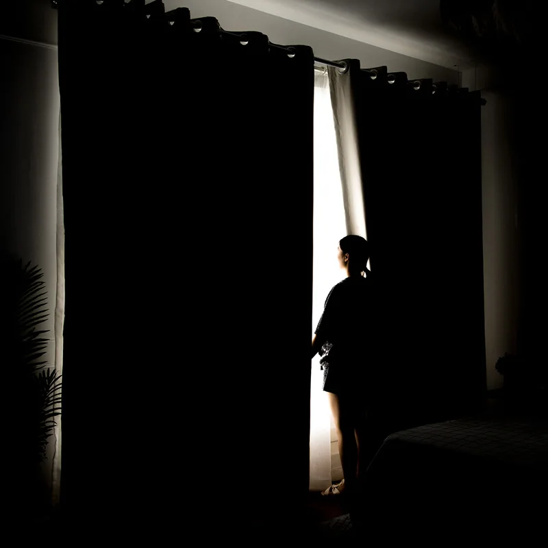 Modern minimalist shade heat insulation sunscreen curtain cloth black silk stitching solid color thickened full blackout | Дом и сад