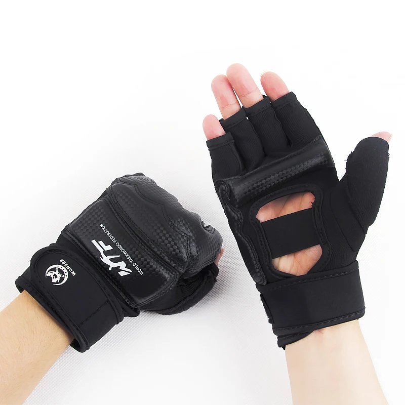 2020 боксерские перчатки в твердом переплете мужчины и женщины половина относится