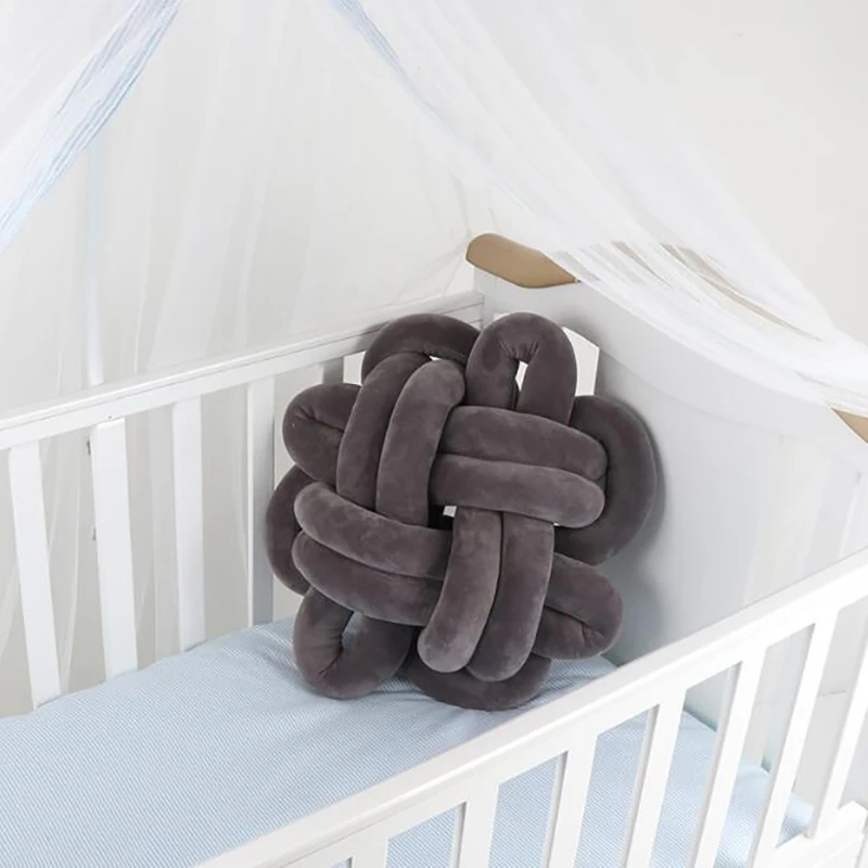 Детская подушка с узлом защитная для колыбели бамперы новорожденных объятий