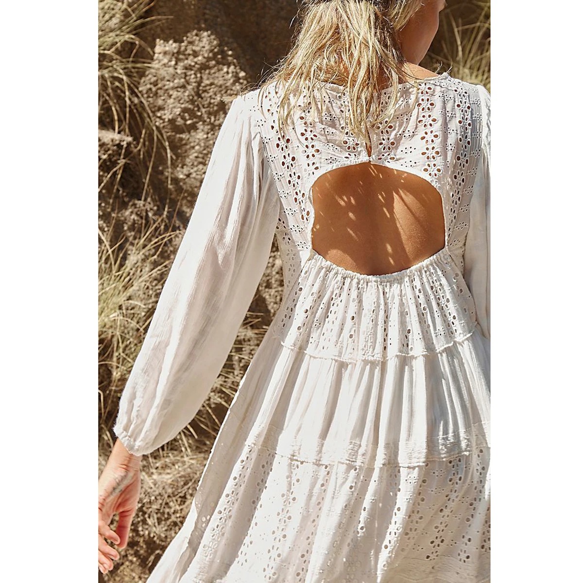 

Jastie Backless Embroidery Eyelet Lace Maxi Dress V-Neck Long Sleeve Spring Summer Dresses Boho Casual Beach Long Dress 2021