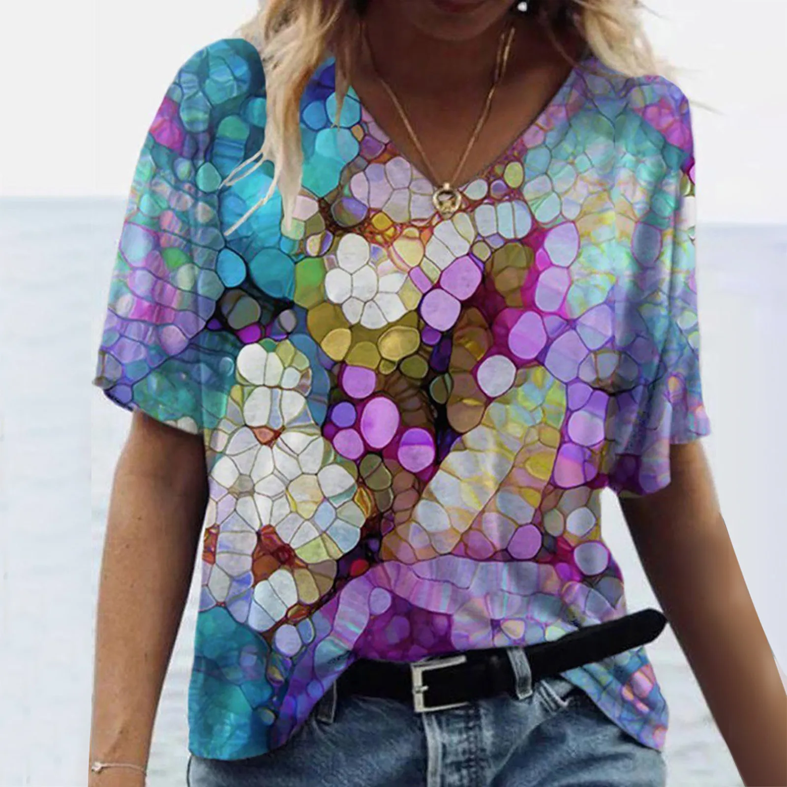 

Women Retro Floral Print Blouse V-neck Short Sleeve Blouse Top Loose Harajuku Tee Shirts Summer Female Shirts Plus Size Blusas