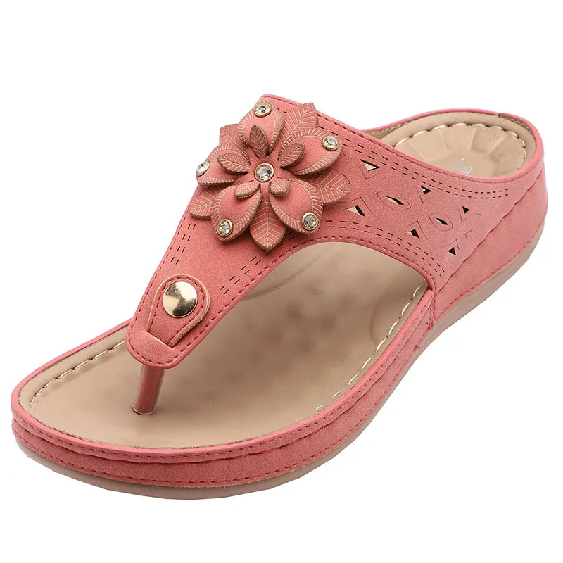 

On A Wedge Shoes Ladies' Slippers Slipers Women Rubber Flip Flops Med Luxury Slides 2021 Hawaiian Soft Designer Fashion Fabric F