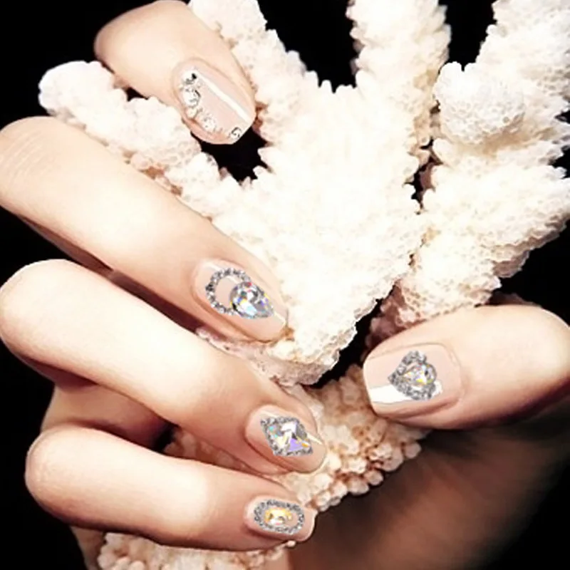 

Nail Art Decorations Glitter Bling crystal Diamonds Face Gems Jewelry Wheel Nails Art Nails Accessoires Glass Nail rhinestones