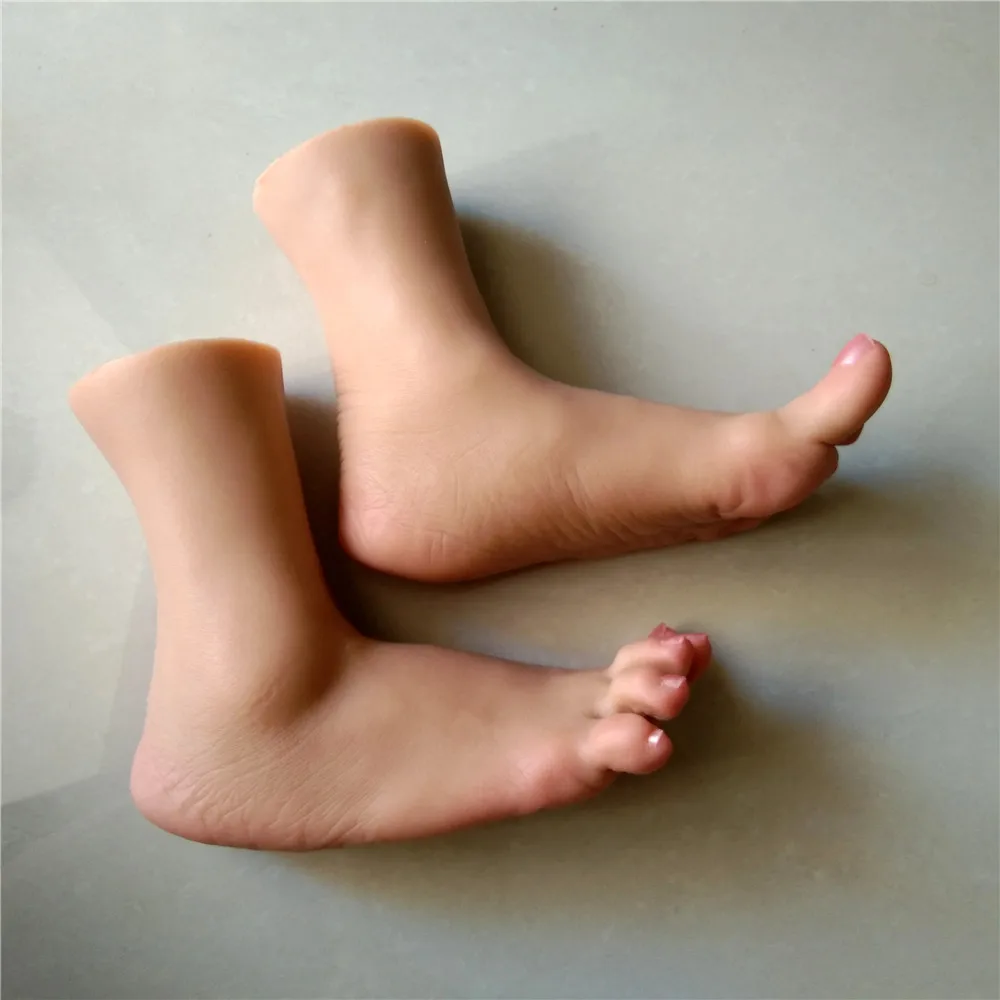 1 Pair Newest Silicone Sexy Feet Real Pocket Pussy Artificial Realistic Foot Dolls For Men Male Masturbator Sex Adult Toys | Красота и