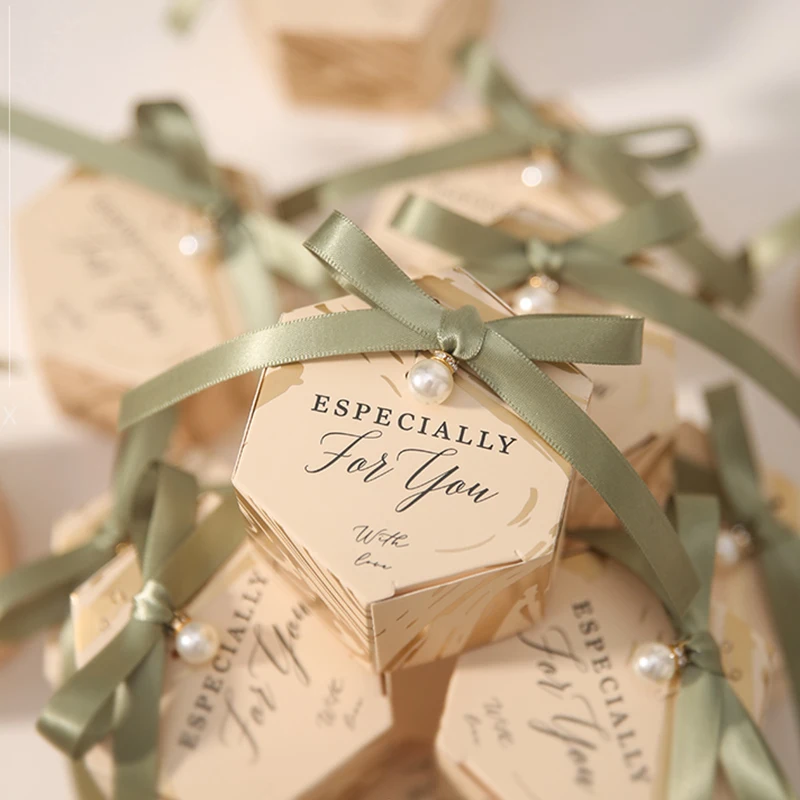 

20Pcs New Hexagon Wedding Favor and Sweet Gift Bags Candy Box for Wedding Baby Shower Birthday Guests Event Elmo Party Supplies