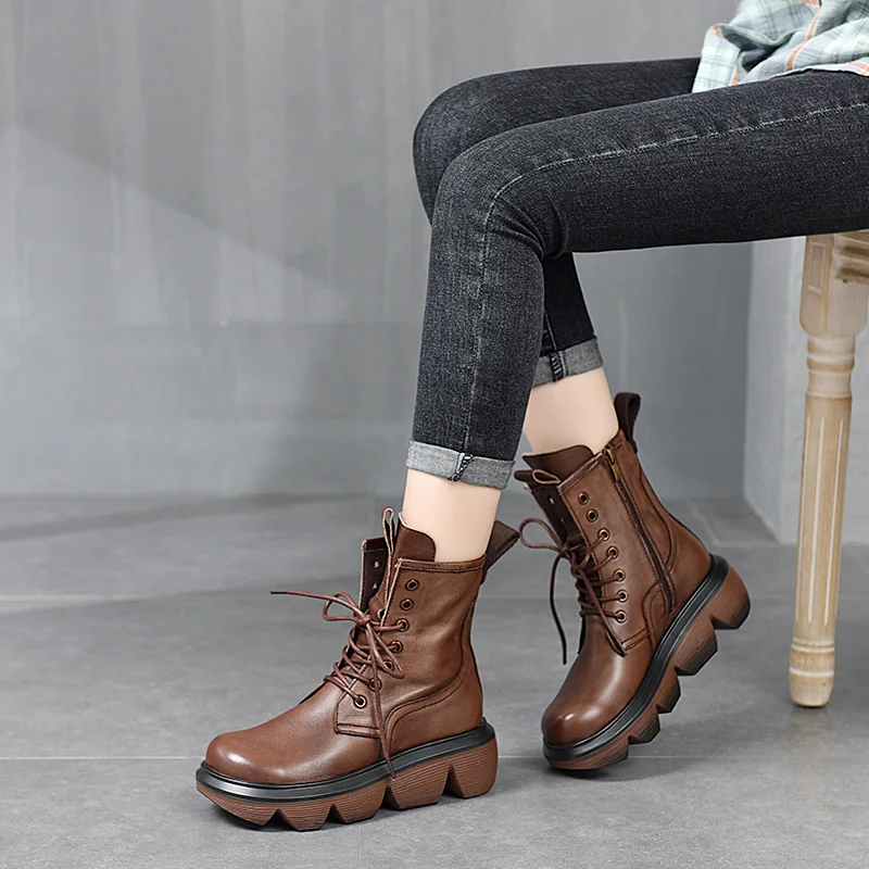 

2021 Autumn And Winter New Leather Platform Shoes Thick-soled Martin Boots Casual Trend Lace-up Mid-tube Women's Boots