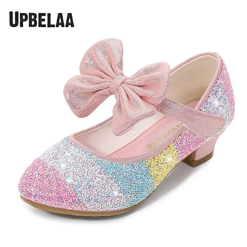 

Туфли детские кожаные для девочек, блестящие сандалии карамельных цветов, мягкие, для танцев и представлений Вечерние Повседневная обувь д...