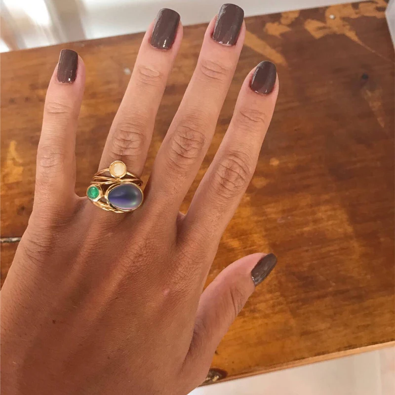 Романтические полудрагоценные кольца с лунным камнем для женщин желтого золота