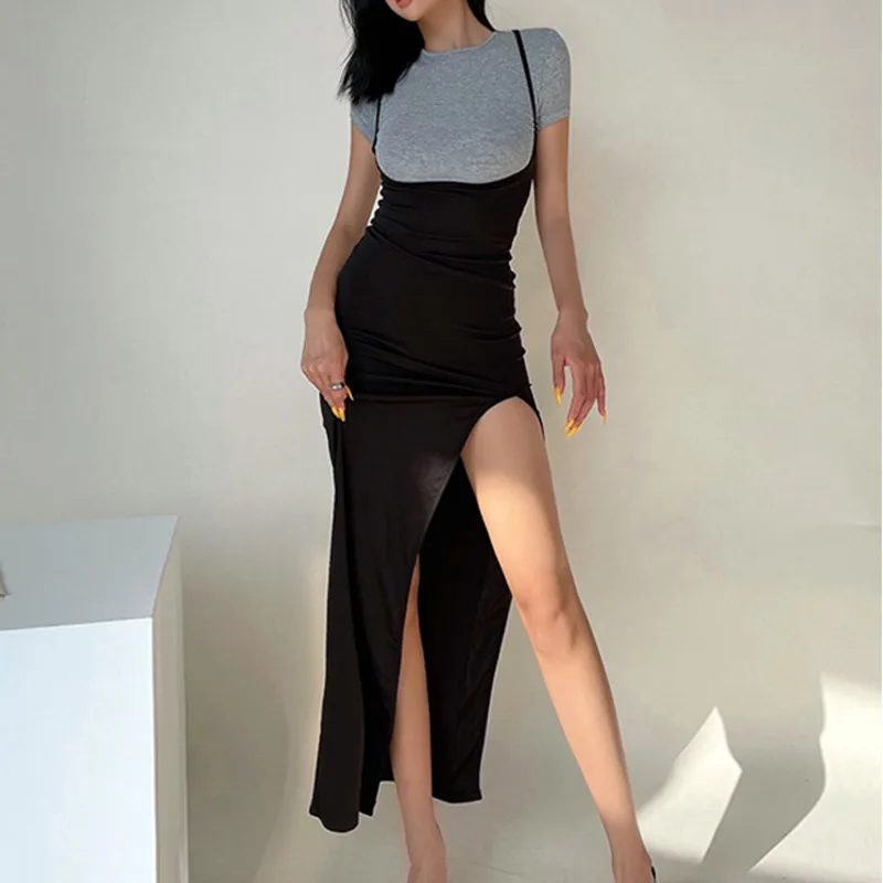 

Kywommnz Sexy Cross Halter Folded Dress With Suspenders, Women Slim And Thin, Buttocks Split Mid-length Skirt E2287