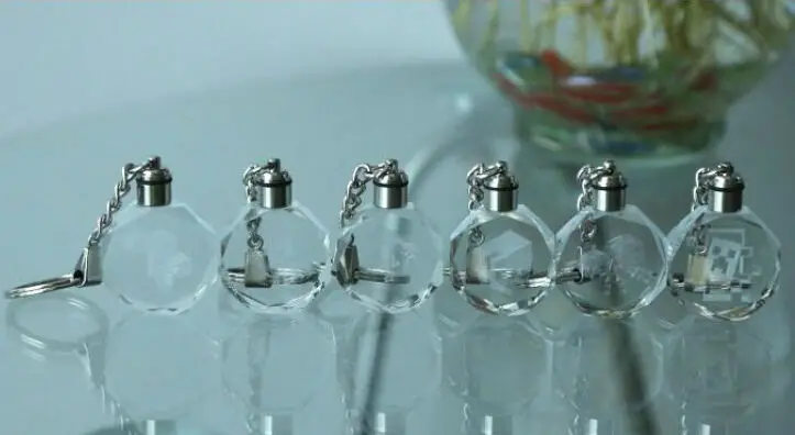 Брелок Mewtwo в стиле аниме карманный брелок со светодиодсветильник монстра кулон