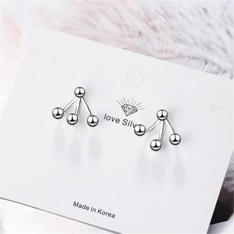 Простые серьги-гвоздики с геометрическими бусинами сережки-гвоздики серебряным