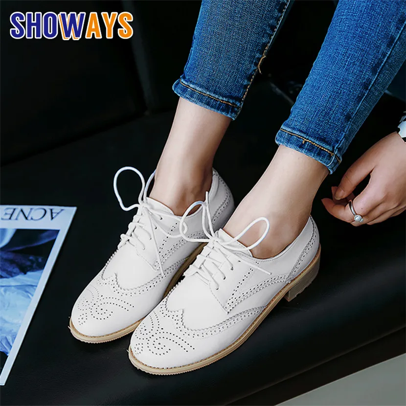 

British Women Derbies Black White Medium Square Heels Casual Office Round Toe Flats Ladies Fretwork Retro Preppy Lace Up Brogues