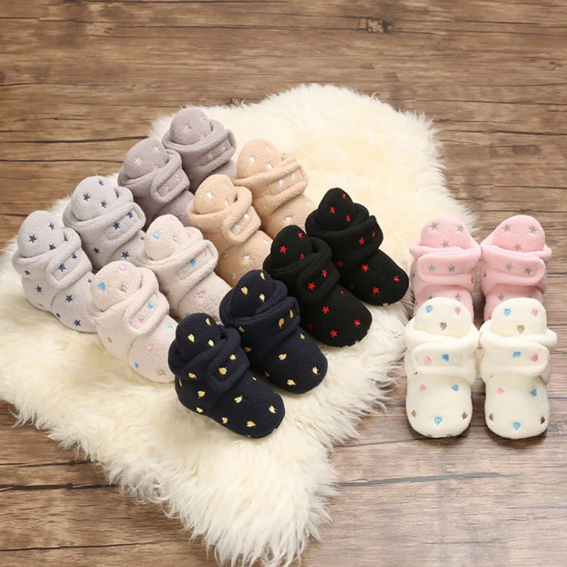 Winter Warm Velvet Frist Walkers Boots For Baby Boys Girls Toddler Shoes Non-Slip Love Stars Print Soft Bottom |