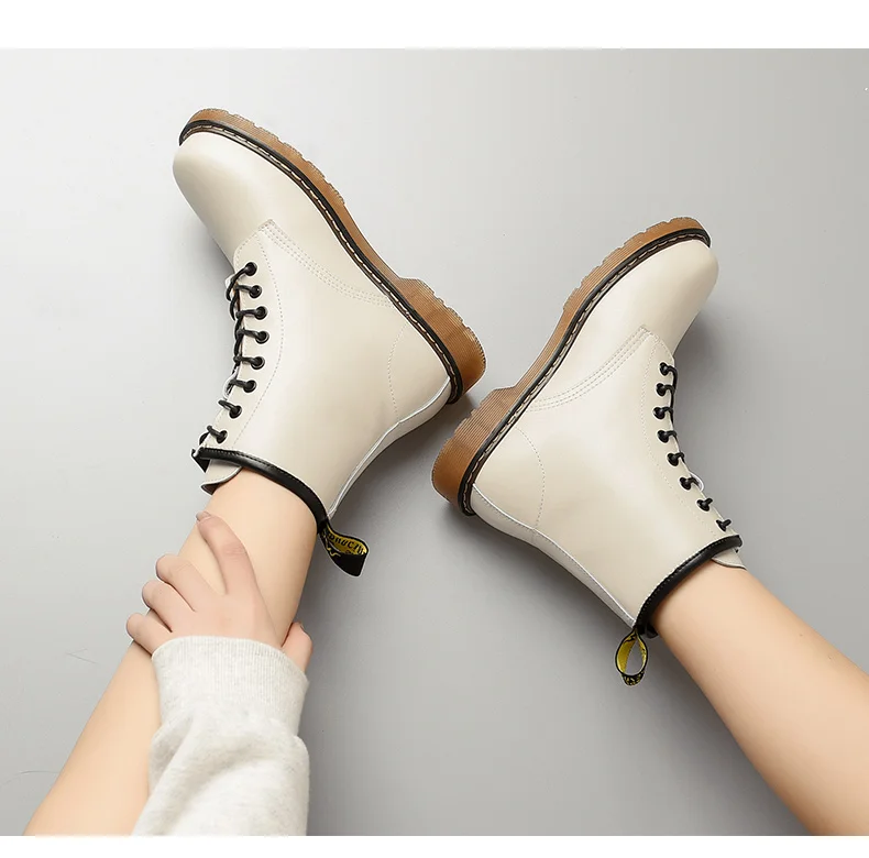 Snow Boots Winter Boot Fur Warm Comfortable Ankle Boots for Women Martin Boots Genuine Leather Shoes Flat Casual Booties