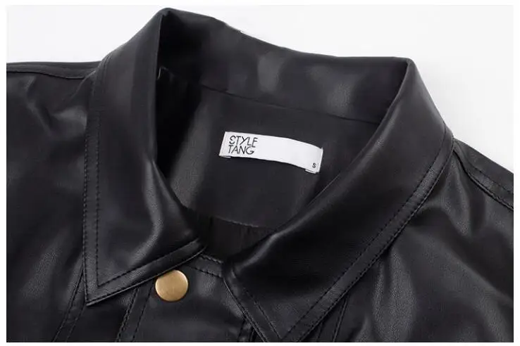 Женская кожаная куртка с карманами свободная Черная в американском стиле модель