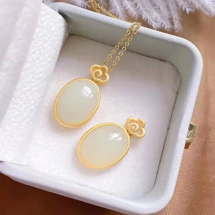 

New silver inlaid natural Hetian white jade oval pendant necklace Chinese style retro niche design charm women's brand jewelry