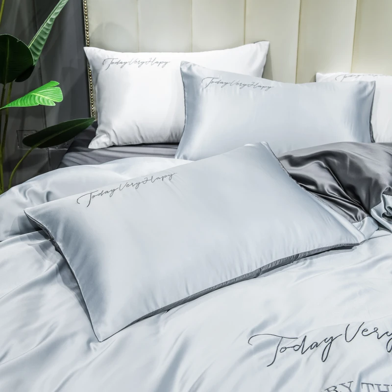 

4pcs Wash Silky Bedding Set Luxury Quilt Cover For Home Summer Bed Sheet And Pillowcase Nordic Bed Cover Soft Cover Of Comforter