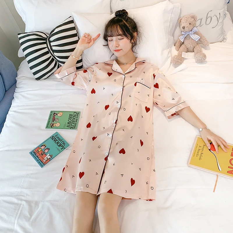 

Women silk nightgown 2020 Summer Sleepwear Sexy Sleepshirt Long Print Young Girl Middle Sleeve Outwear Ladies Party Nightdress