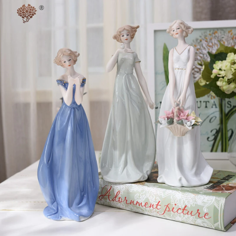 

European Ceramic Beauty Ornaments Home Furnishing Character Livingroom TV Cabinet Figurine Decoration Art Creative wedding Gift