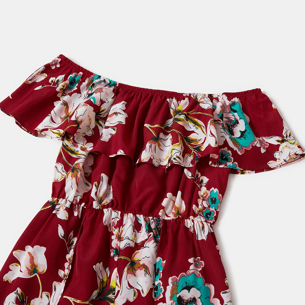 

PatPat 2021 New Arrival Summer Mommy and Me Floral Print Flounce Off-shoulder Rompers for Woman Dress Clothes