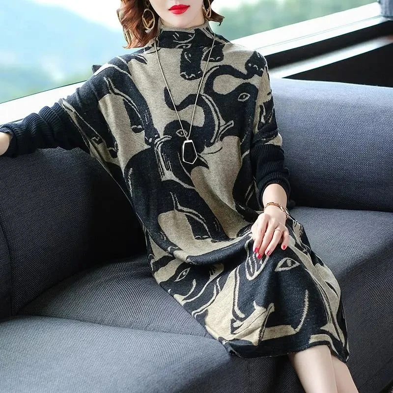 Шерстяное вязаное платье женское Повседневное до колен с высоким воротником