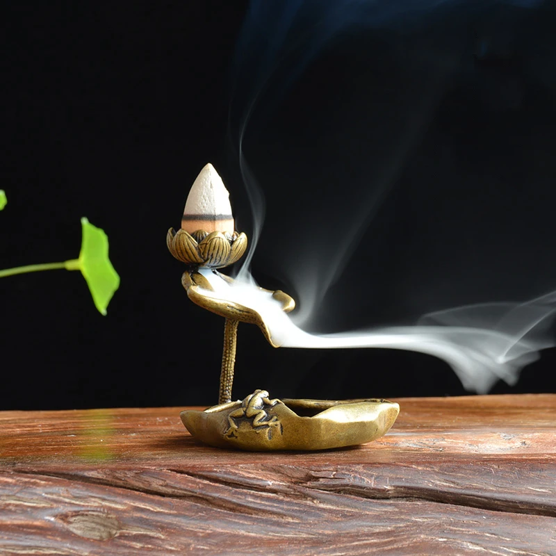 

Brass Lotus Leaf Backflow Censer Ornament Classic Copper Home Decoration Incense Holder Chinese Tea Desk Mini Decor Gifts