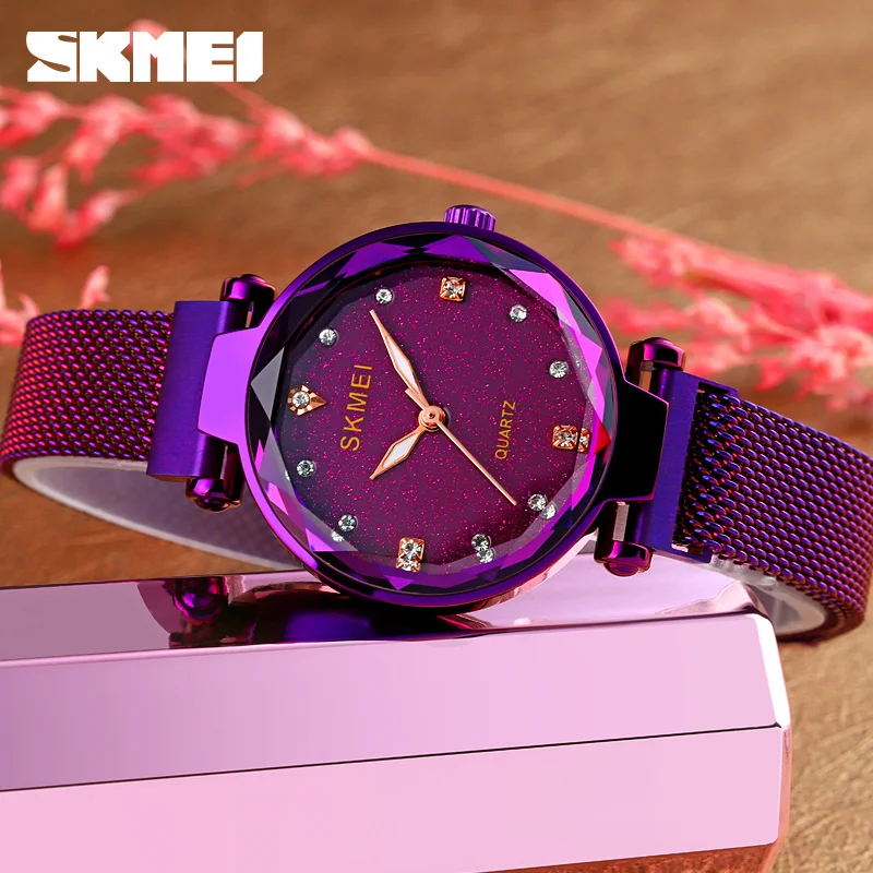 

SKMEI Fashion and Elegant Ladies Diamond Starry Sky Small Dial Quartz Watch Steel Mesh Belt Magnetic Buckle Female Watch Q022