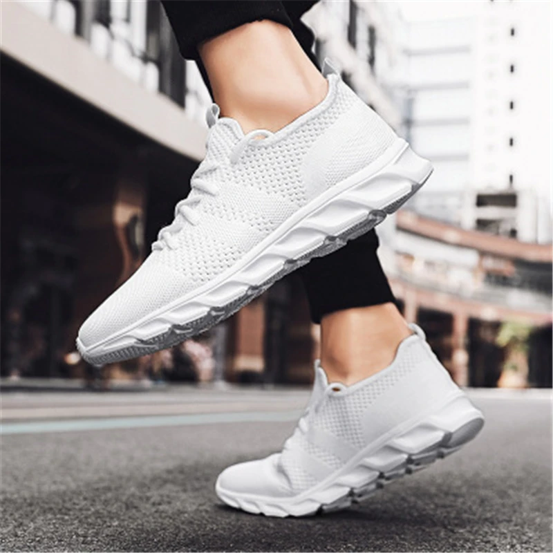 

New men's fashion all-match breathable casual shoes sports shoes breathable uppers non-slip soles comfortable and durable
