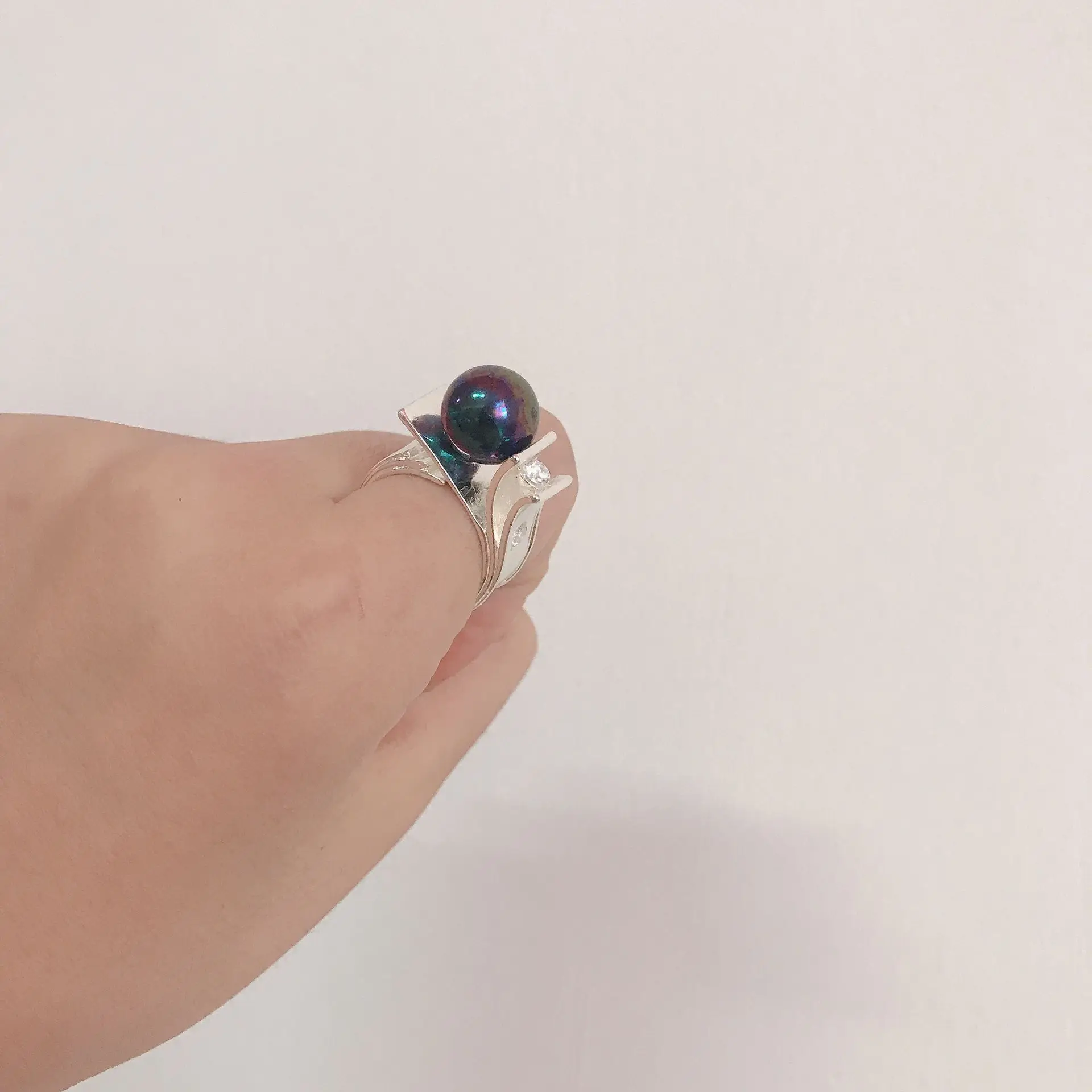 Новый дизайн полый цветочный узор кольца на палец для мужчин и женщин роскошный