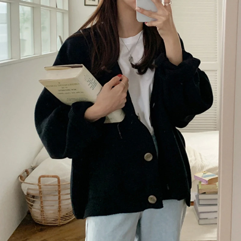 

Women's Sweaters V-Neck Buttons Cardigans Solid Color Sweaters Oversized Fashionable Korean Lady Knitwears New Winter Spring