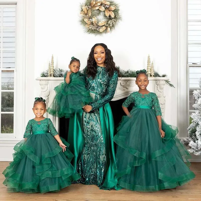 

Темно-зеленые платья для девочек с оборками и цветочным принтом, кружевная Пышная юбка с круглым вырезом и коротким рукавом, наряды для ново...