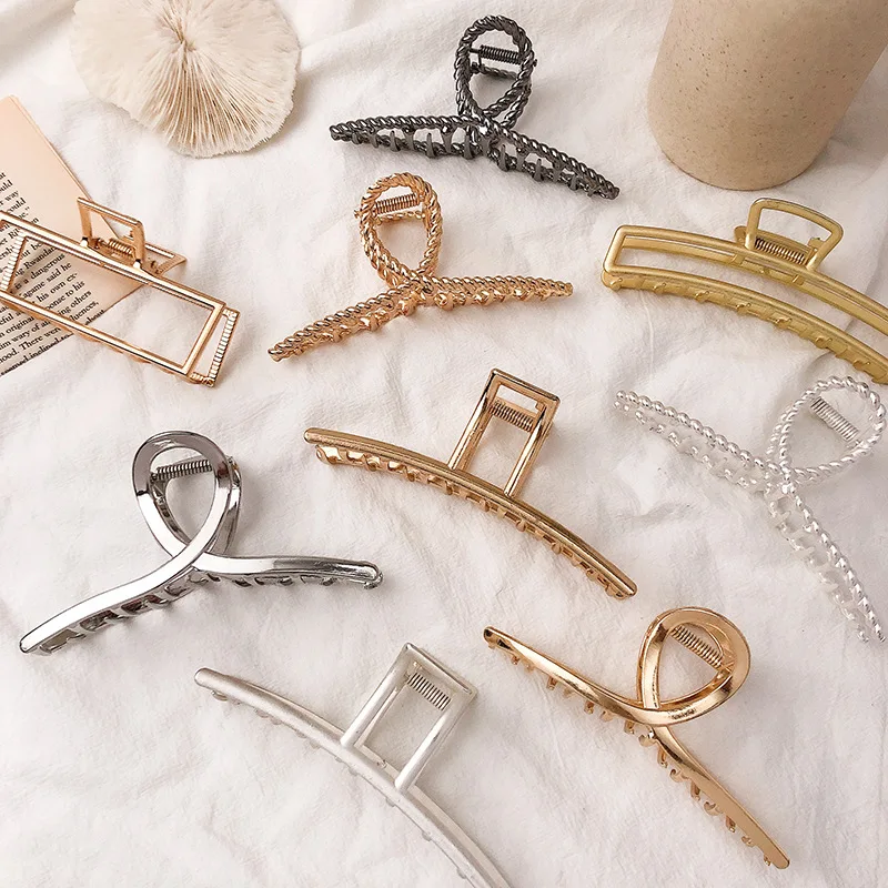 

Korean Large Metal Hairpin Women Pearl Hair Clip Alloy Shark Clip Hairpin Tuck Comb Headdress hair accessories for women