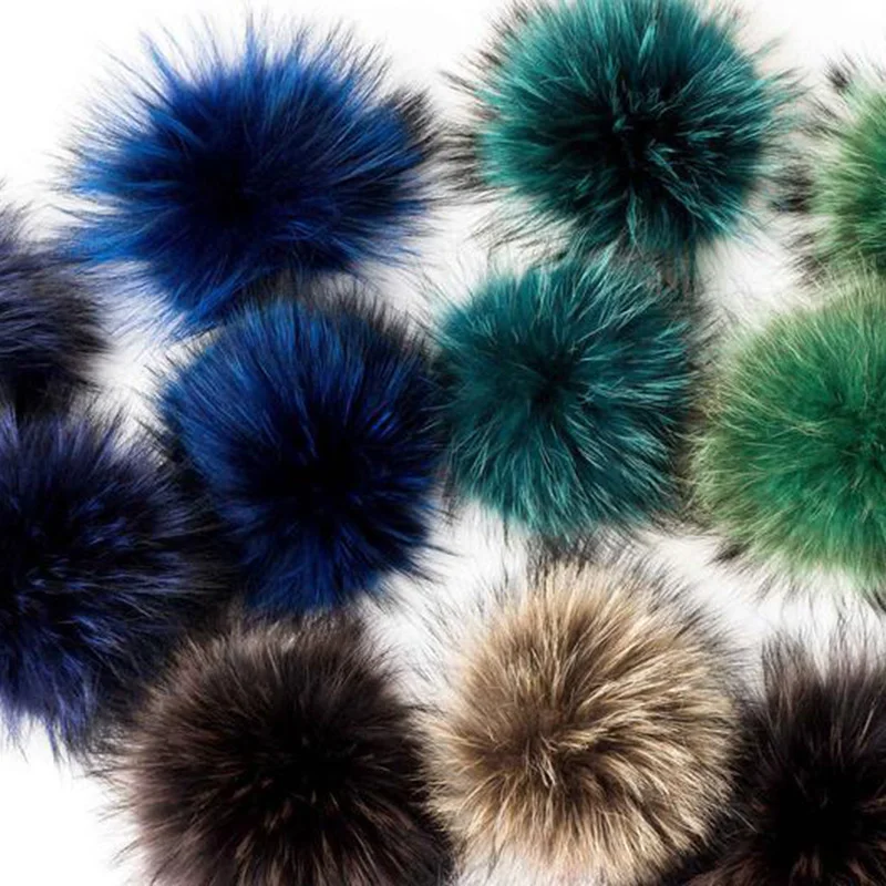 

2pcs/lot One Pom Pom Ball Real Raccoon Fur Fluffy Accessory For Hats Purses Scarves Keychains Cruelty Free 15 Cm