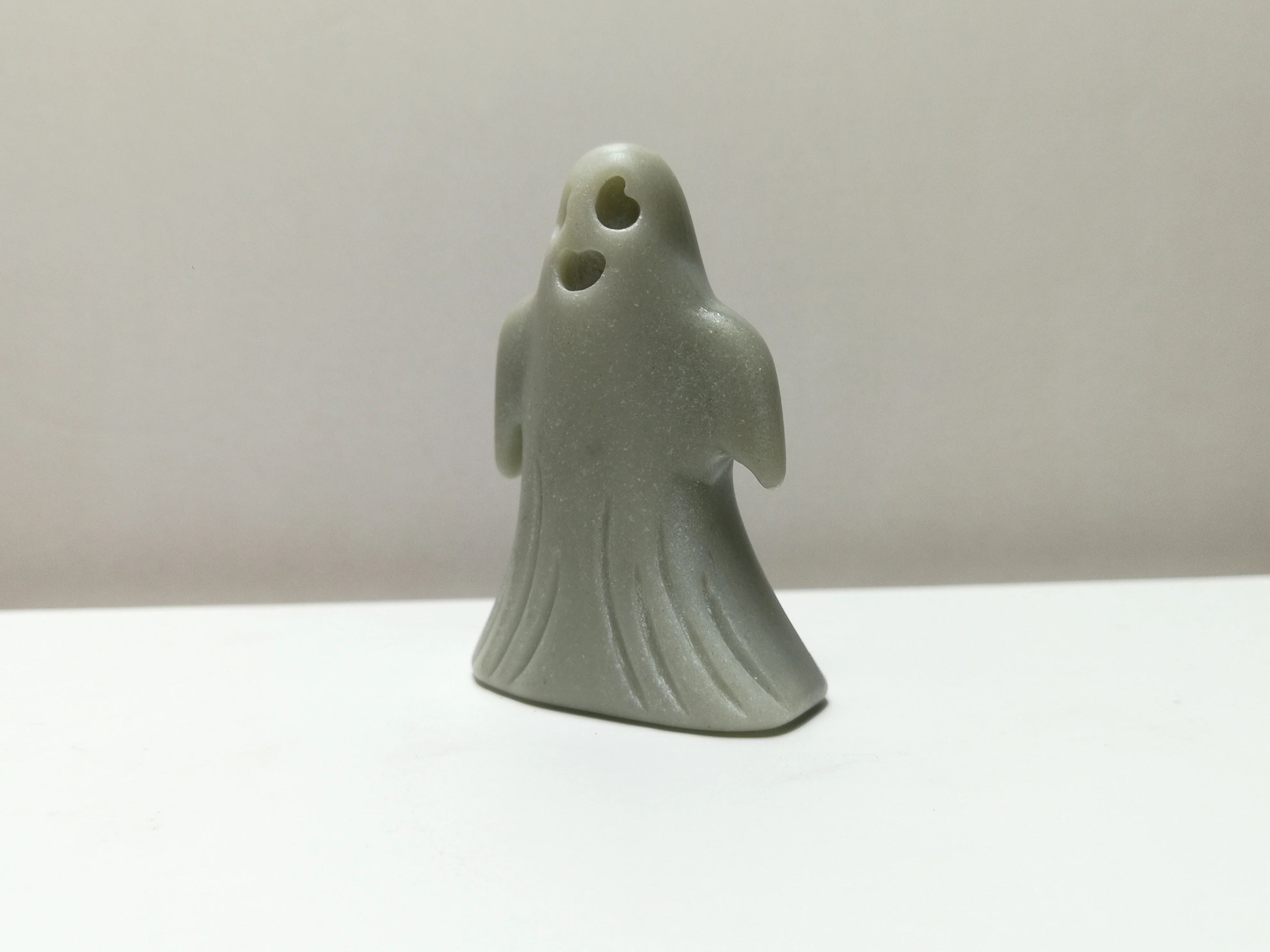 40 0 г Натуральный белый нефрит вырезанный Призрак с кристаллами волшебная