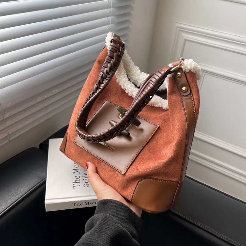 

FUNMARDI Retro Matte Tote Bag Lambswool Plush Crossbody Bag PU Large Shoulder Bag Women Woven Handle 2 Sets Bag Winter WLHB2536