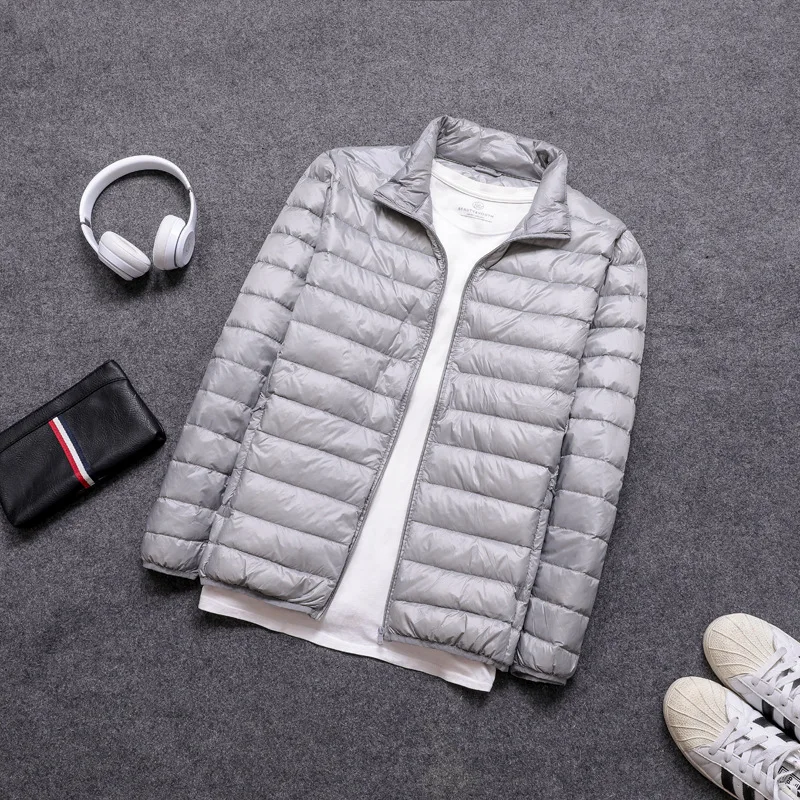 Men Thin New Down Jacket White Duck Down Ultralight Jackets 2021 Autumn And Winter Warm Stand Collar Coats Portable Outwear