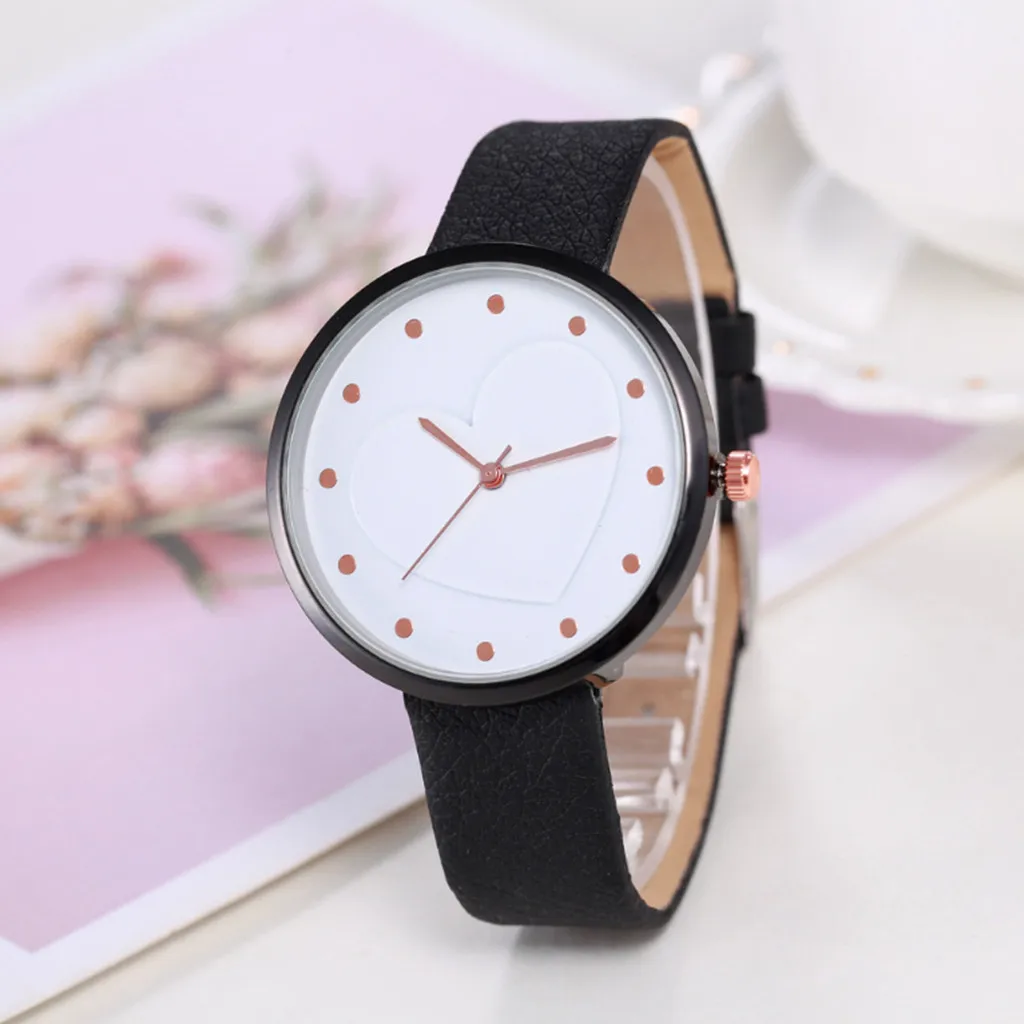 Повседневные женские часы модные наручные простые кварцевые с кожаным ремешком