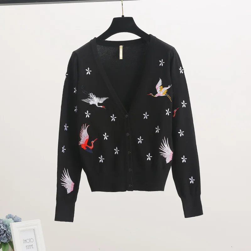 2020 Short Fund Woman V Lead Cardigan Embroidered Long Sleeve Sweater Loose Coat Outside The Ride Sunscreen Unlined Upper |