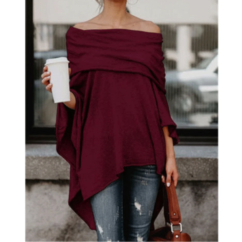 Женский вязаный с открытыми плечами свитер рукавом летучая мышь свободный